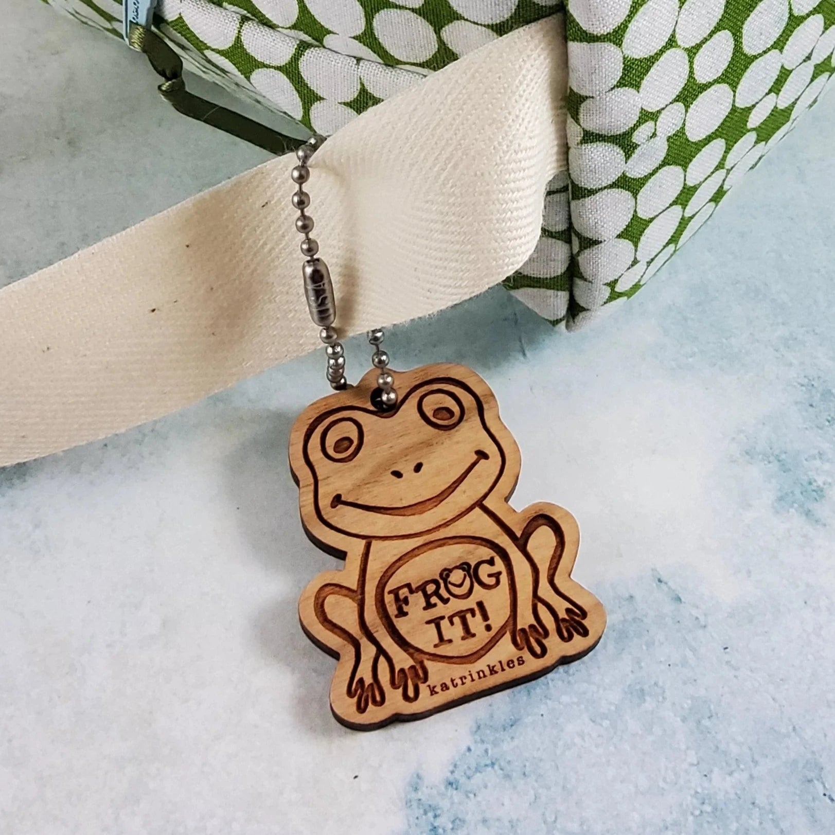 Katrinkles - "Frog It" Project Bag Tags