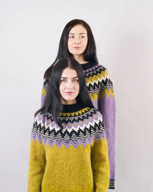 Moon and Turtle: Knitting Patterns with Variations by Kiyomi & Sachiko Burgin
