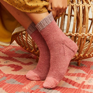 Knit How: Simple Knits, Tools & Tips by Meghan Fernandes & Lydia Gluck