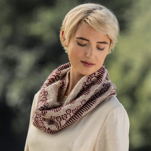 Poppy Fields Cowl by Kelly Forster