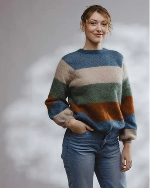 moss stitch sweater with stripes and knitted borders