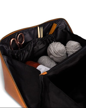 Muud - Cleo XL Zippered Case with Shoulder Strap