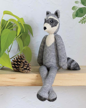 Knitted Animal Friends by Louise Crowther