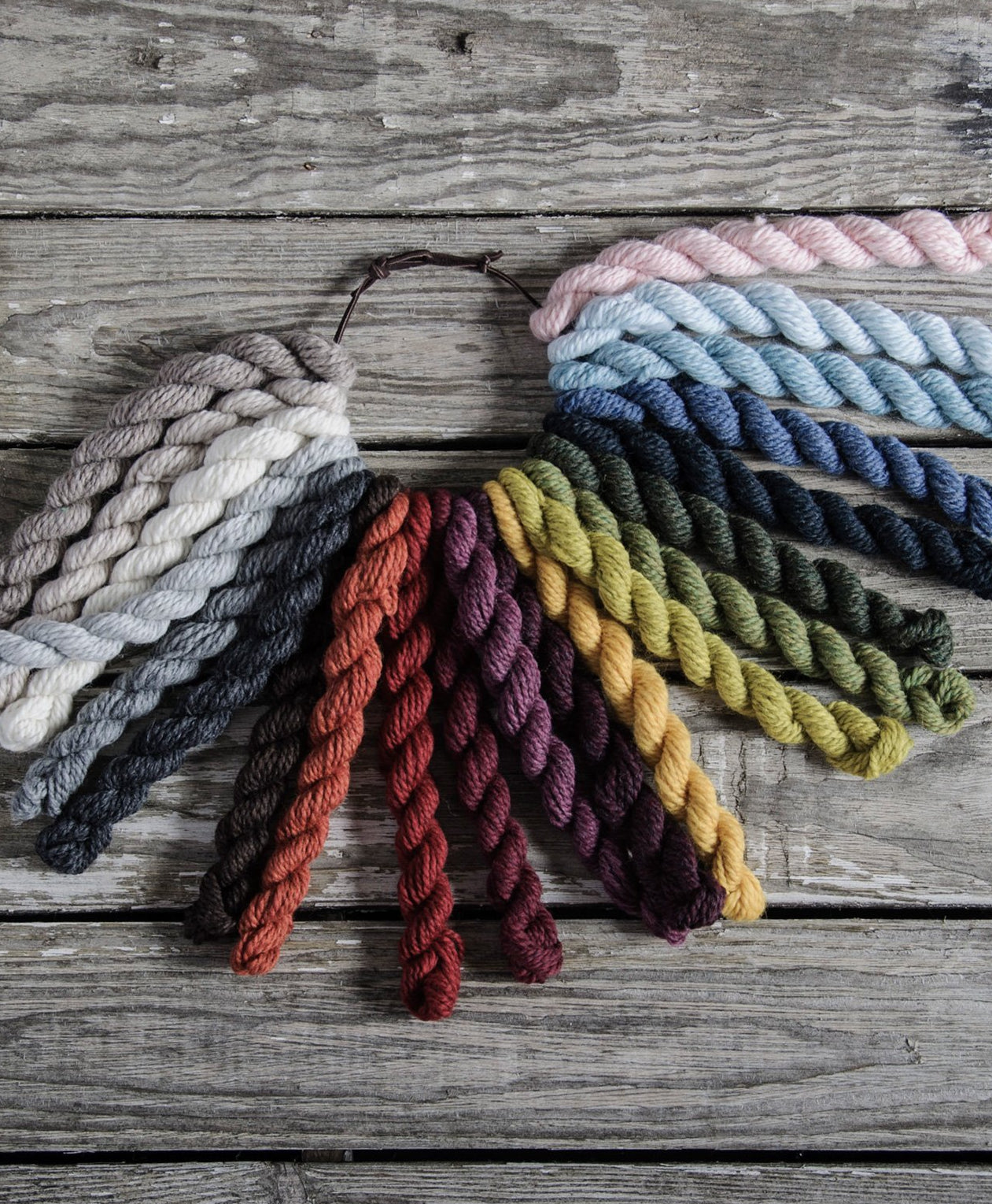 Vigina scarf 2025