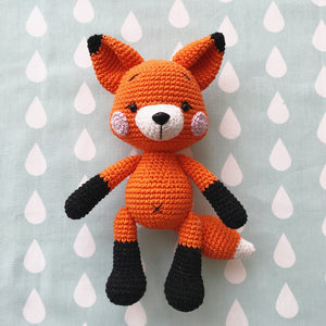 Zoomigurumi 8: 15 Cute Amigurumi Patterns by 13 Great Designers