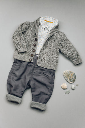 Modern Mini Knits by Sarah Hatton