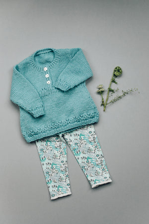 Modern Mini Knits by Sarah Hatton
