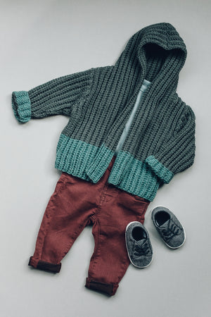 Modern Mini Knits by Sarah Hatton