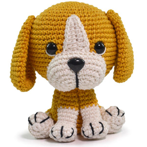 Beagle Dog by Claudia Stolf