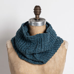 Chardon Cowl  by Sarah Kenyon