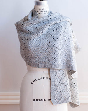 Etchplain Wrap by Isabell Kraemer