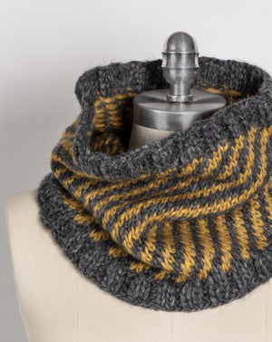 Hilton Head Cowl by Nancy Ekvall