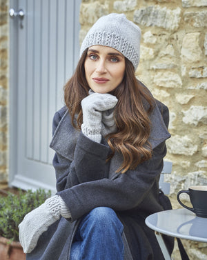 Rowan - Pure Cashmere by Lisa Richardson