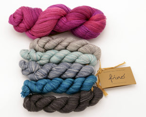 Friends & Family Cowl - LYS 2025 by Nancy La Tendresse