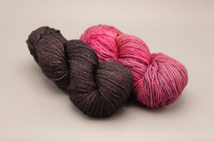 Stylish Lines by Elena Nodel-Gift Set with Yarn & Book