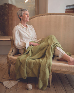 Indoors: 10 Practical Projects by Erika Knight