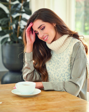 Rowan - Pure Cashmere by Lisa Richardson