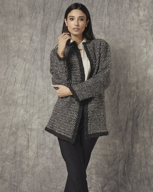 Classic Tweed Style by Quail Studio