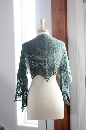 New Lace Knitting: Designs for Wide Open Spaces by Romi