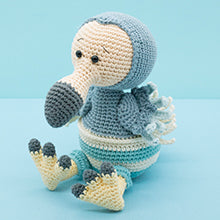 Amigurumi Treasures: 15 Crochet Projects To Cherish by Erinna Lee