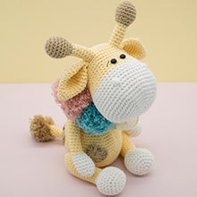 Amigurumi Treasures: 15 Crochet Projects To Cherish by Erinna Lee