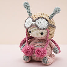Amigurumi Treasures: 15 Crochet Projects To Cherish by Erinna Lee