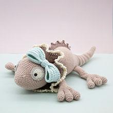 Amigurumi Treasures 2: 15 More Crochet Projects To Cherish by Erinna Lee