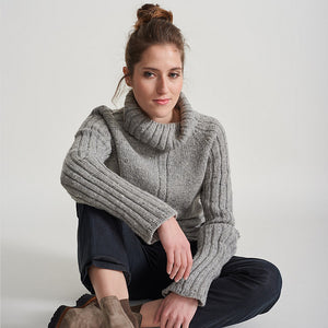 Precious Knits by Regina Moessmer