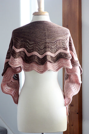 New Lace Knitting: Designs for Wide Open Spaces by Romi