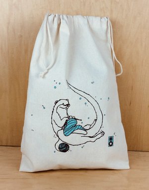 Bonnie Bishoff - Otter Drawstring Project Bag
