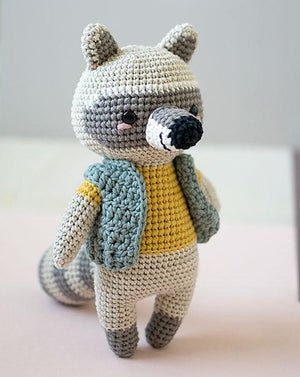 Animal Friends of Pica Pau 2 by Yan Schenkel