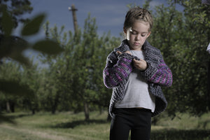 Book 9: Niños - A Collection of Kids' Knitwear Designs by Malabrigo