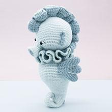 Amigurumi Treasures 2: 15 More Crochet Projects To Cherish by Erinna Lee