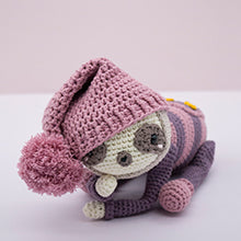 Amigurumi Treasures: 15 Crochet Projects To Cherish by Erinna Lee