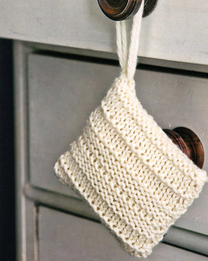 Knits at Home: Rustic Designs for the Modern Nest by Ruth Cross