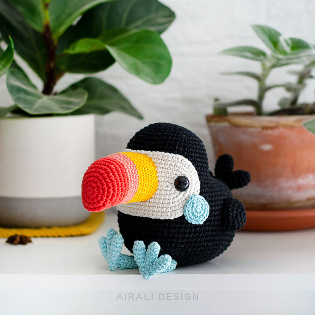 Zoomigurumi 9: 15 Cute Amigurumi Patterns by 12 Great Designers