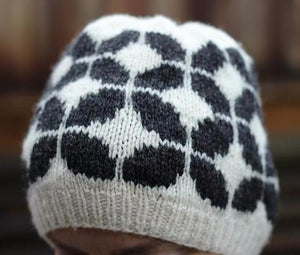 Vesica Piscis Hat by SweaterFreak