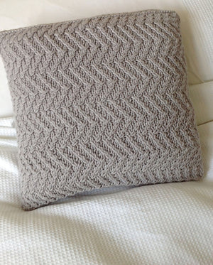 Knits at Home: Rustic Designs for the Modern Nest by Ruth Cross